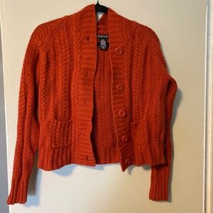 Paraphrase short hooded sweater size L